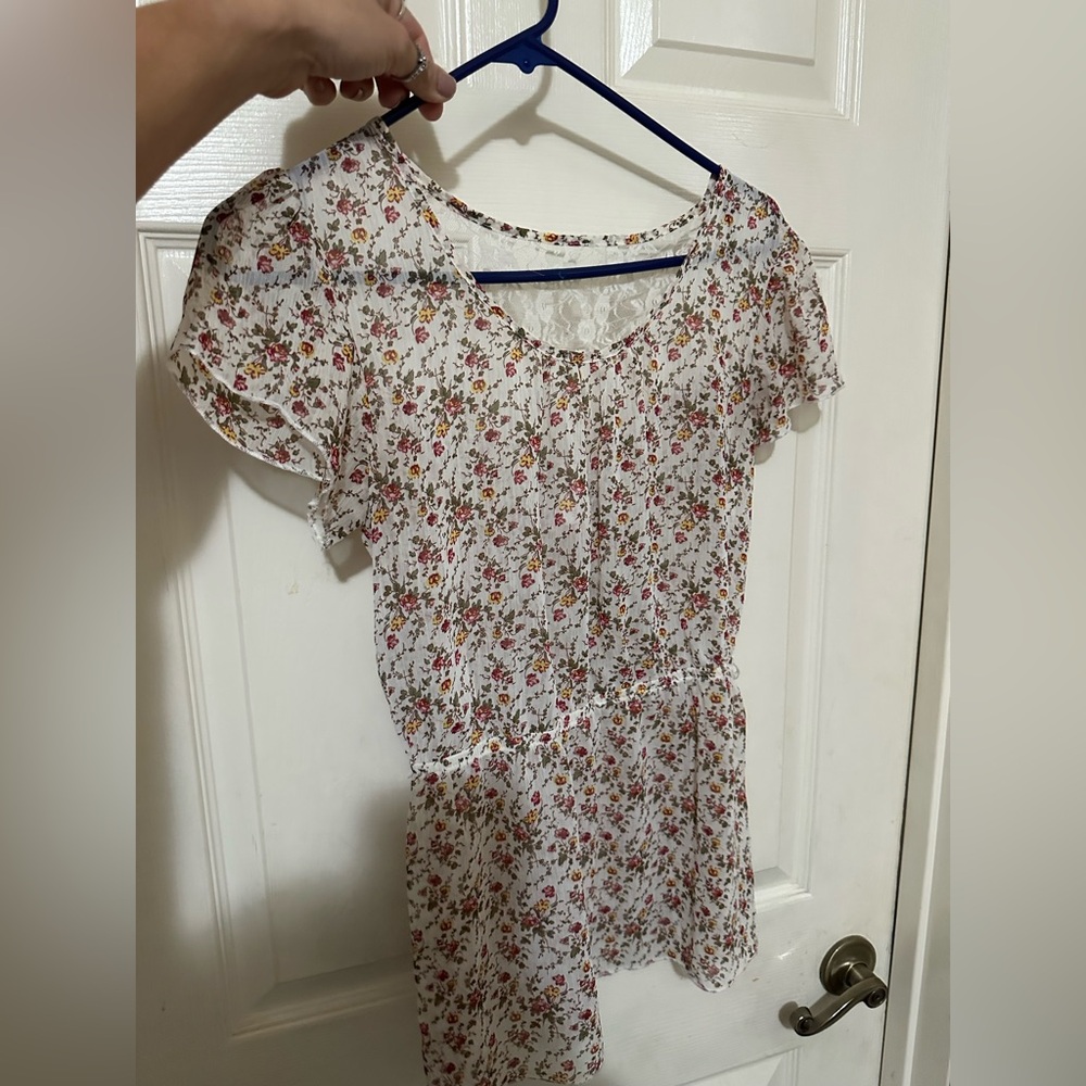 Floral Short Sleeve Blouse